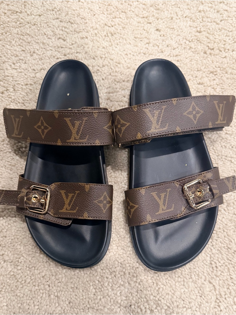 ‼️ LOWEST PRICE ‼️ Louis Vuitton Brown Monogram Buckle Strap Men’s Slide Sandals
